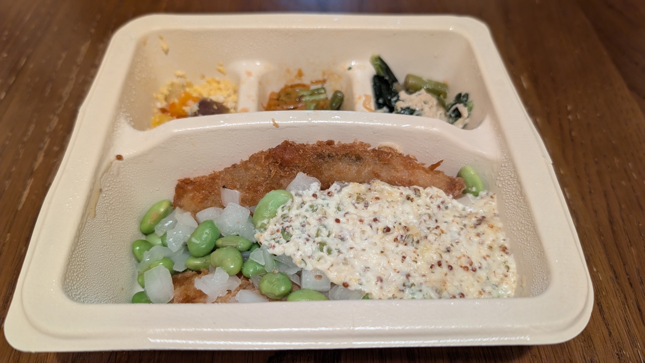 温め後のたらフライの特製タルタルソース